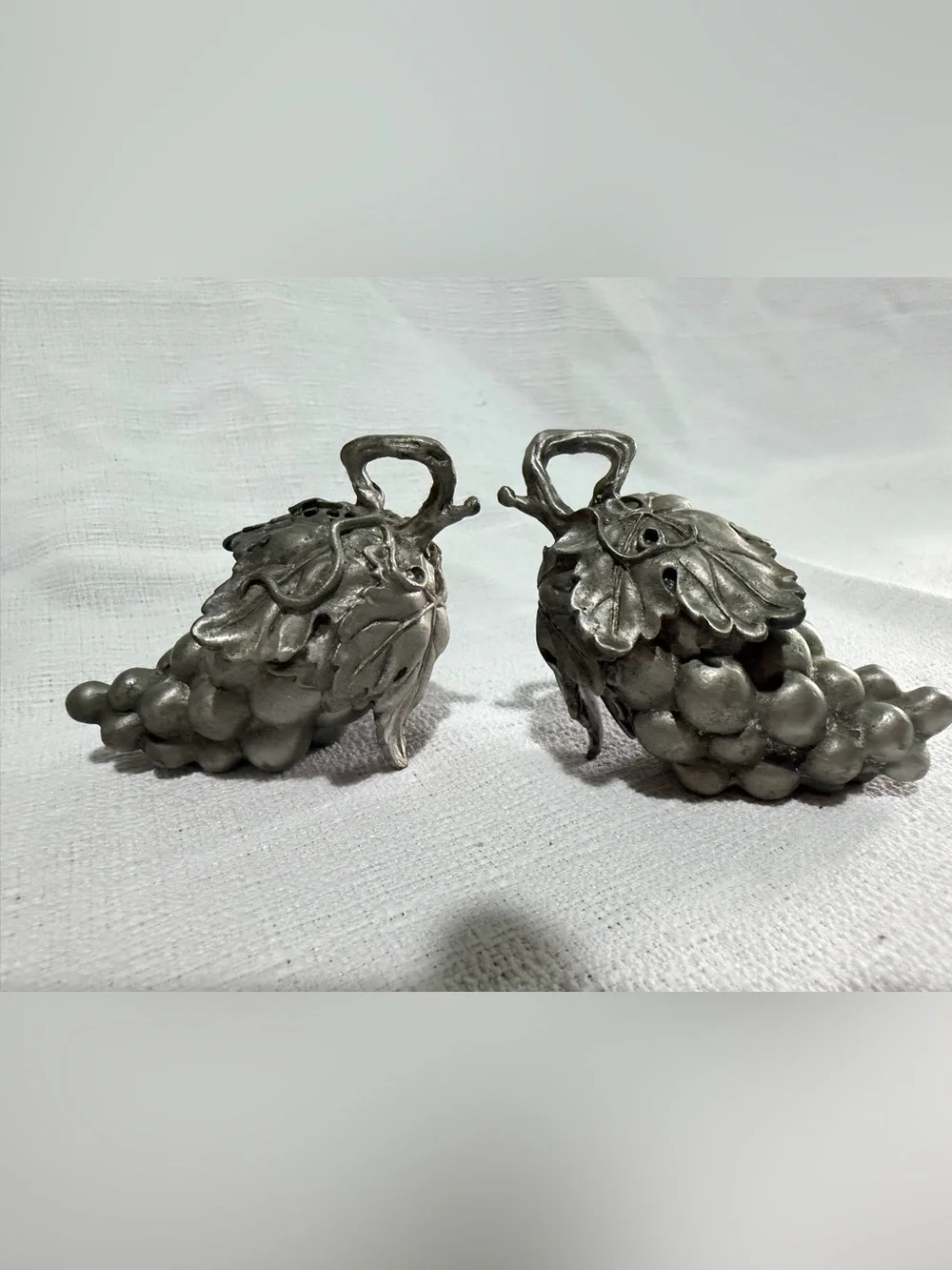 Arthur Court Rare Find 1991 Grape Salt And Pepper Shakers Heavyweight Signed